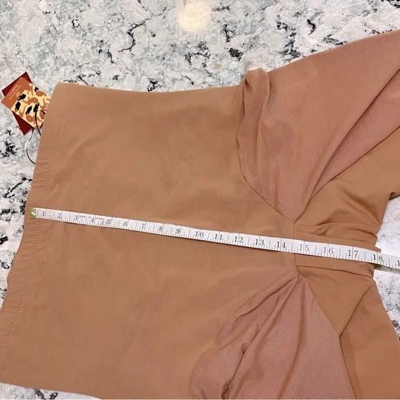 Honeylove Ladies Size 3X NWT Tan Super Power Shorts